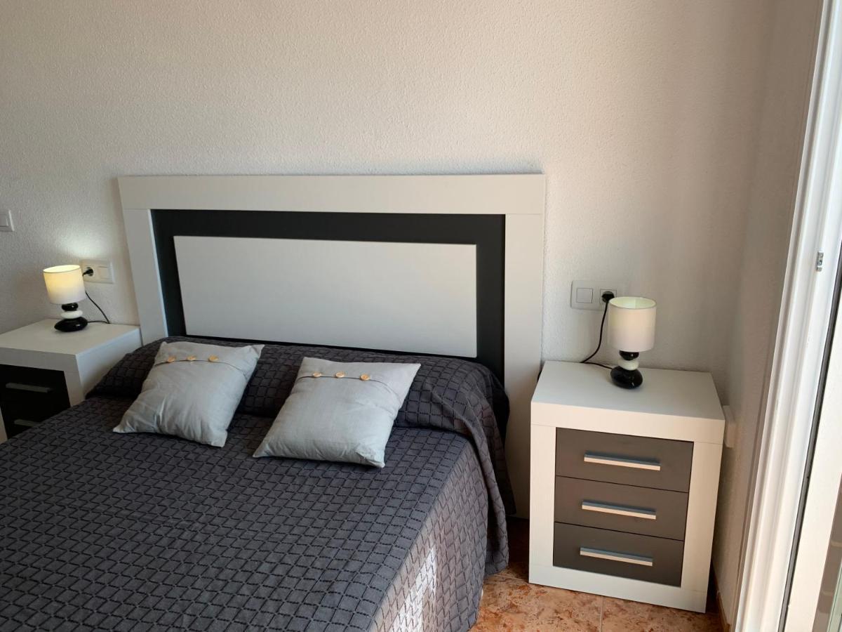 Playa D Y G Apartment Sant Carles De La Rapita